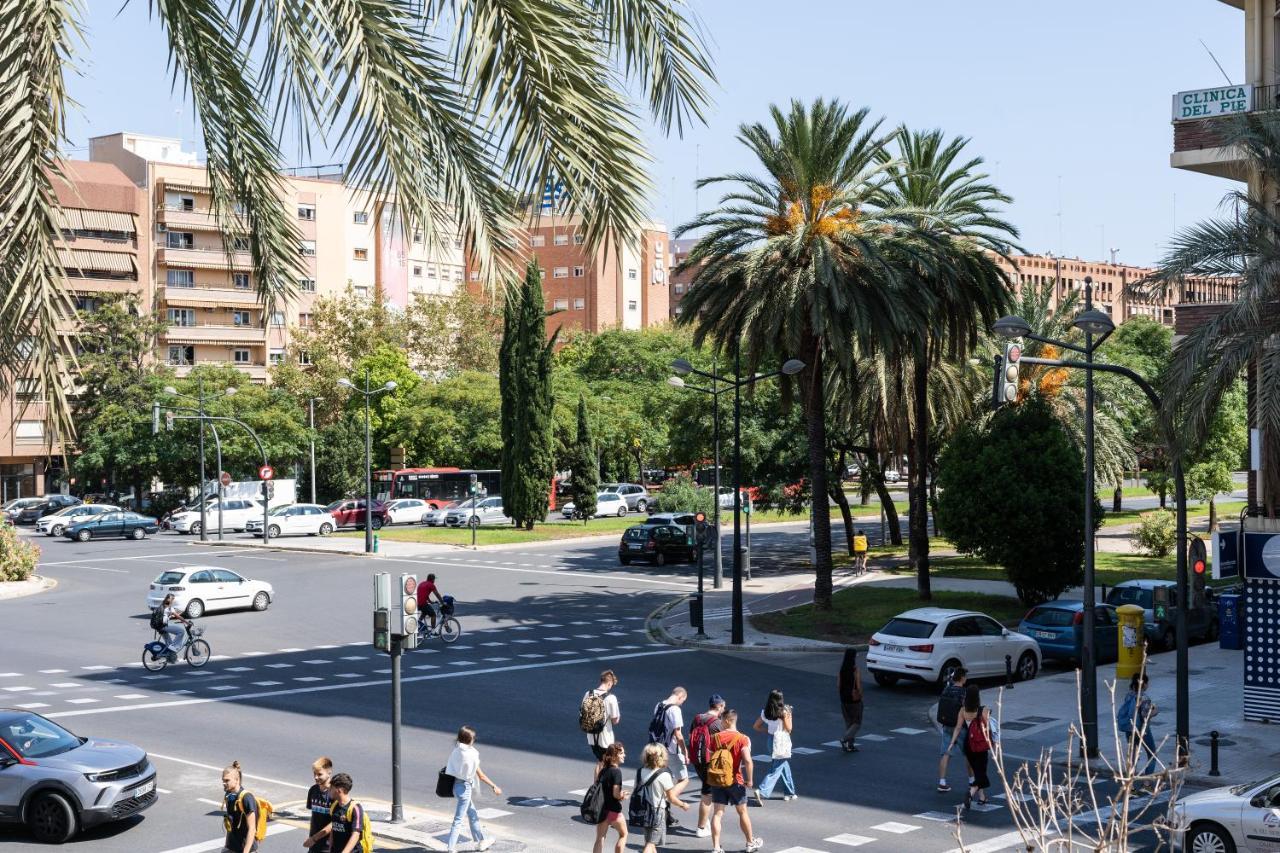 - Spacious Sanctuary In The Heart Of Valencia! - Bagian luar foto